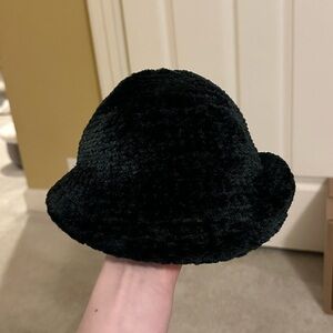 Black M Hat